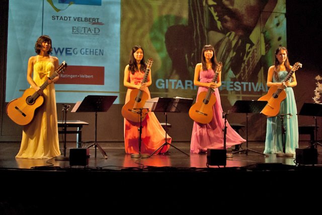 beijingangelsguitarquartetinconcert2.jpg